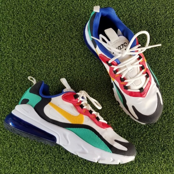 Nike Shoes - Nike air max react 270